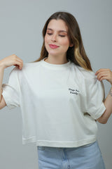 Camiseta Cropped Dogs Are Family