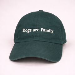 Boné Dogs are family