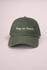 Boné Dogs are family