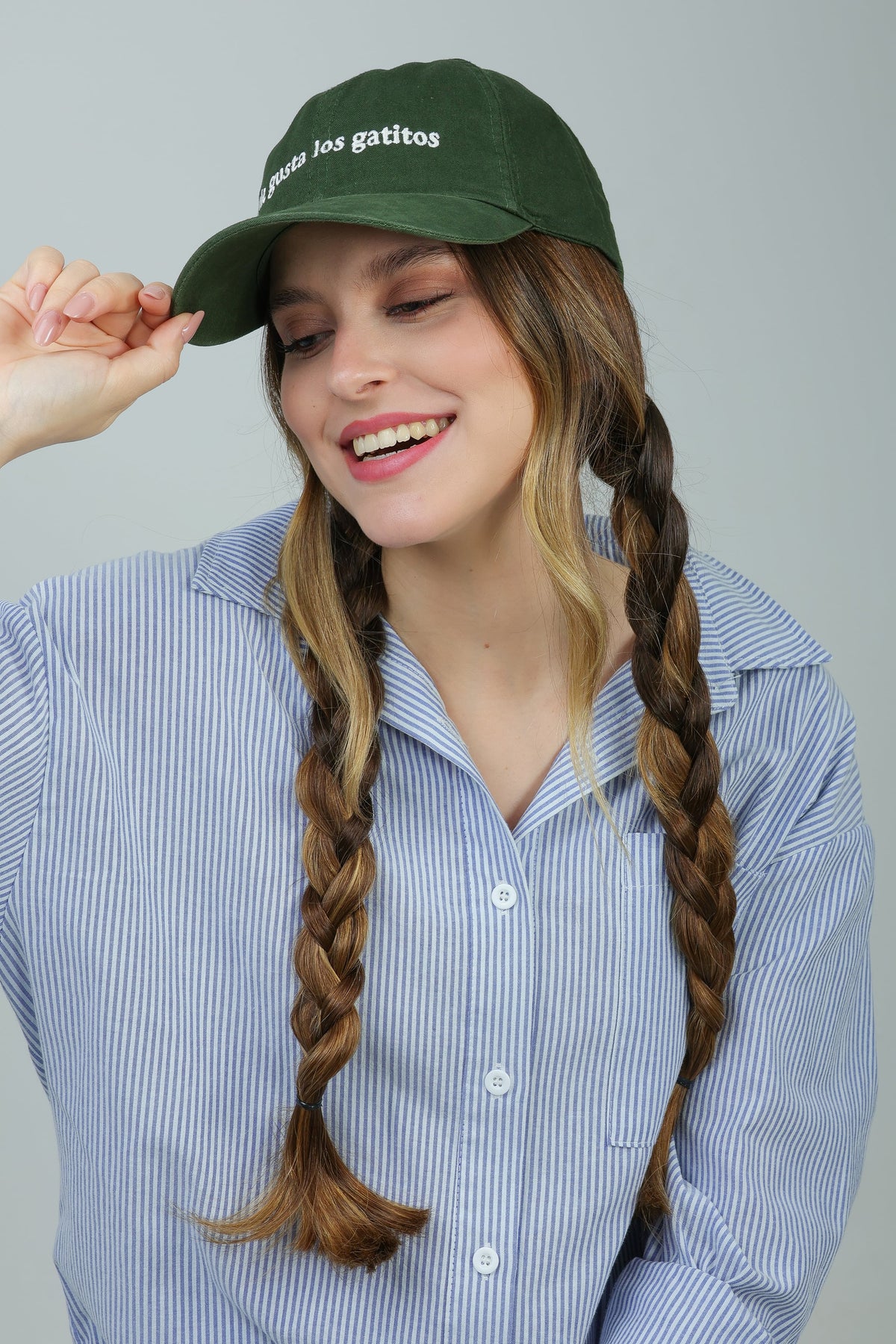 Boné Me Gusta Los Gatitos Verde Militar